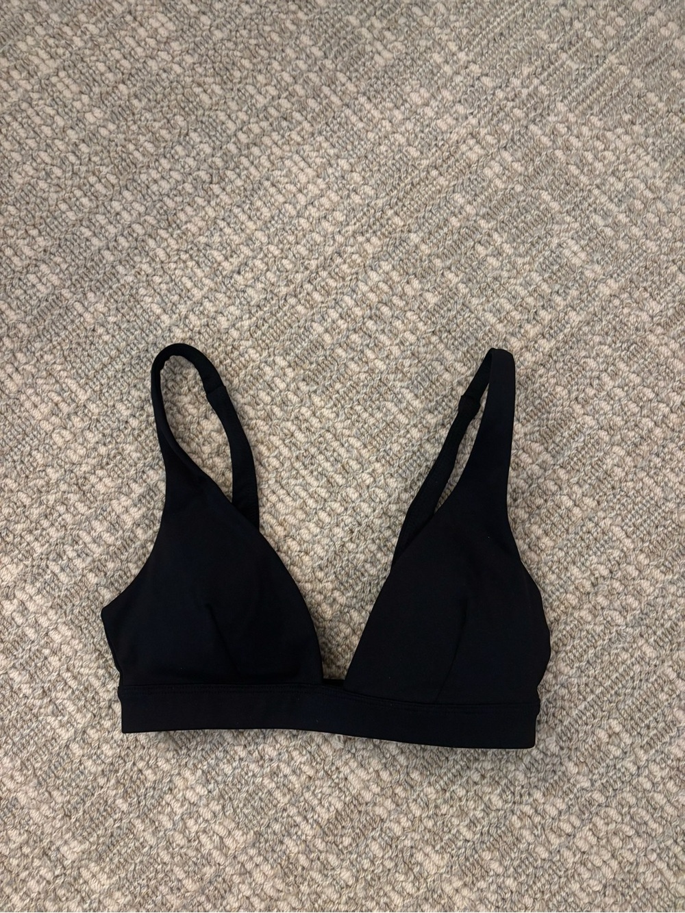 Everyday Triangle Sports Bra - Black